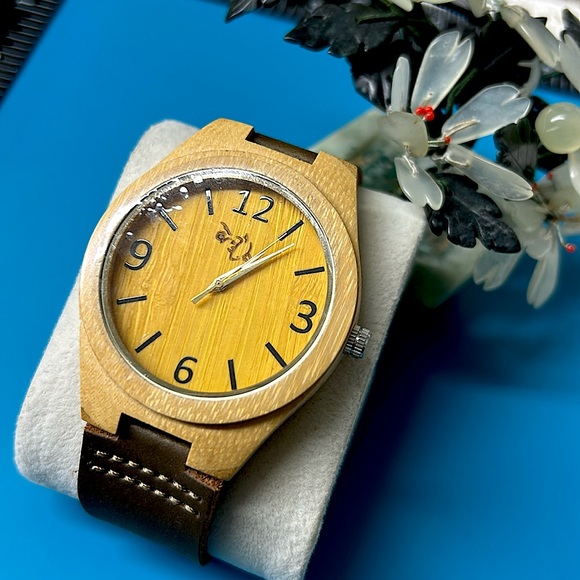 🖤Hawaii KOA WOOD watch NWOT main image 11